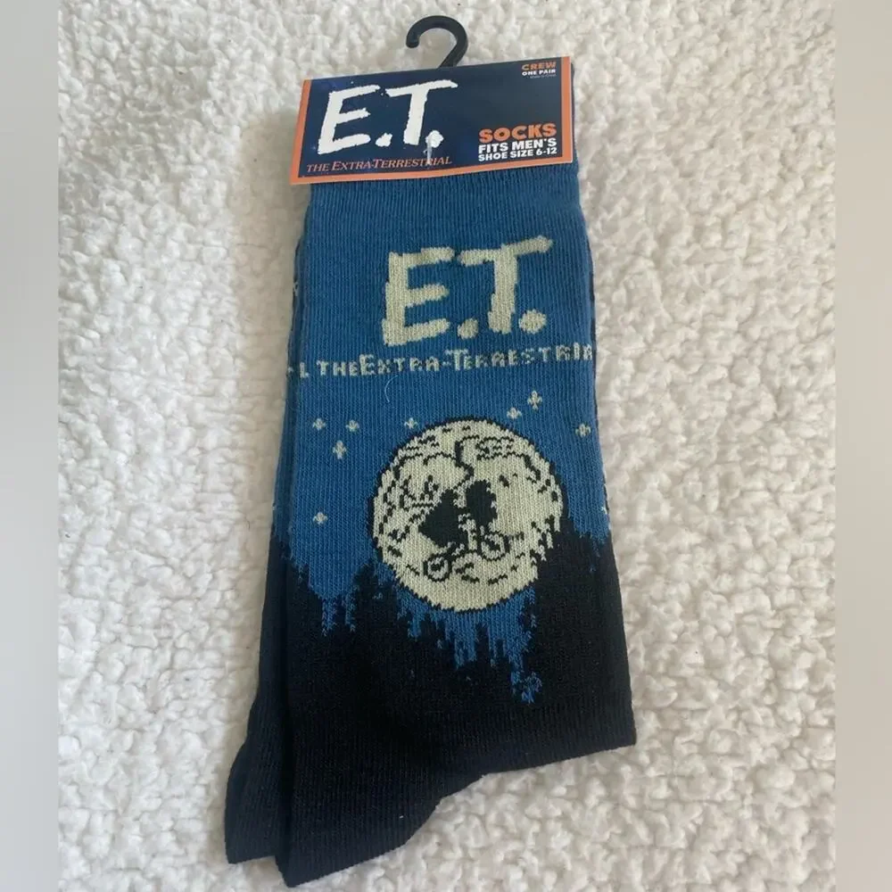 Universal E.T. The Extra-Terrestrial Crew Socks